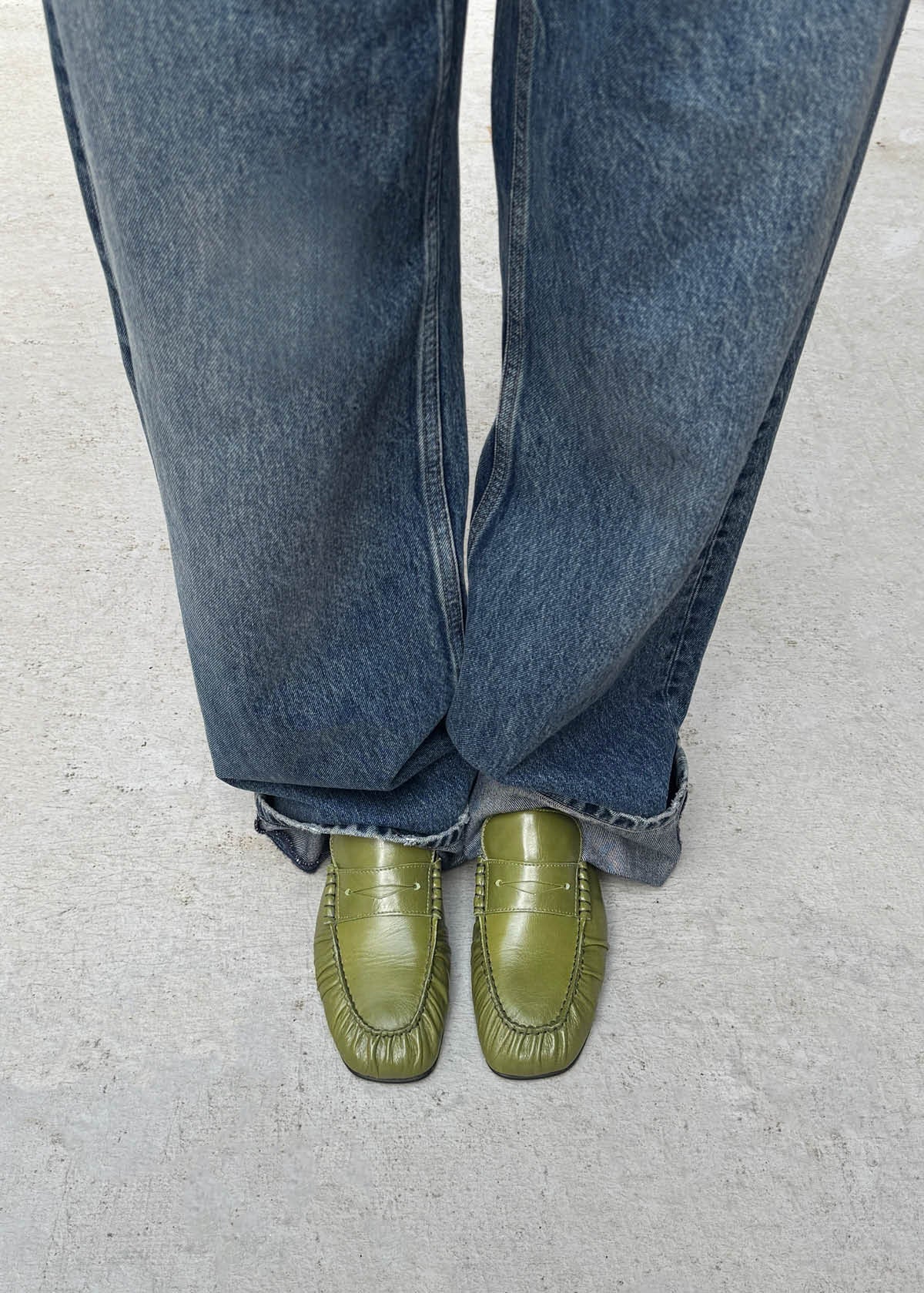 Aven Rift Green Leather Loafers