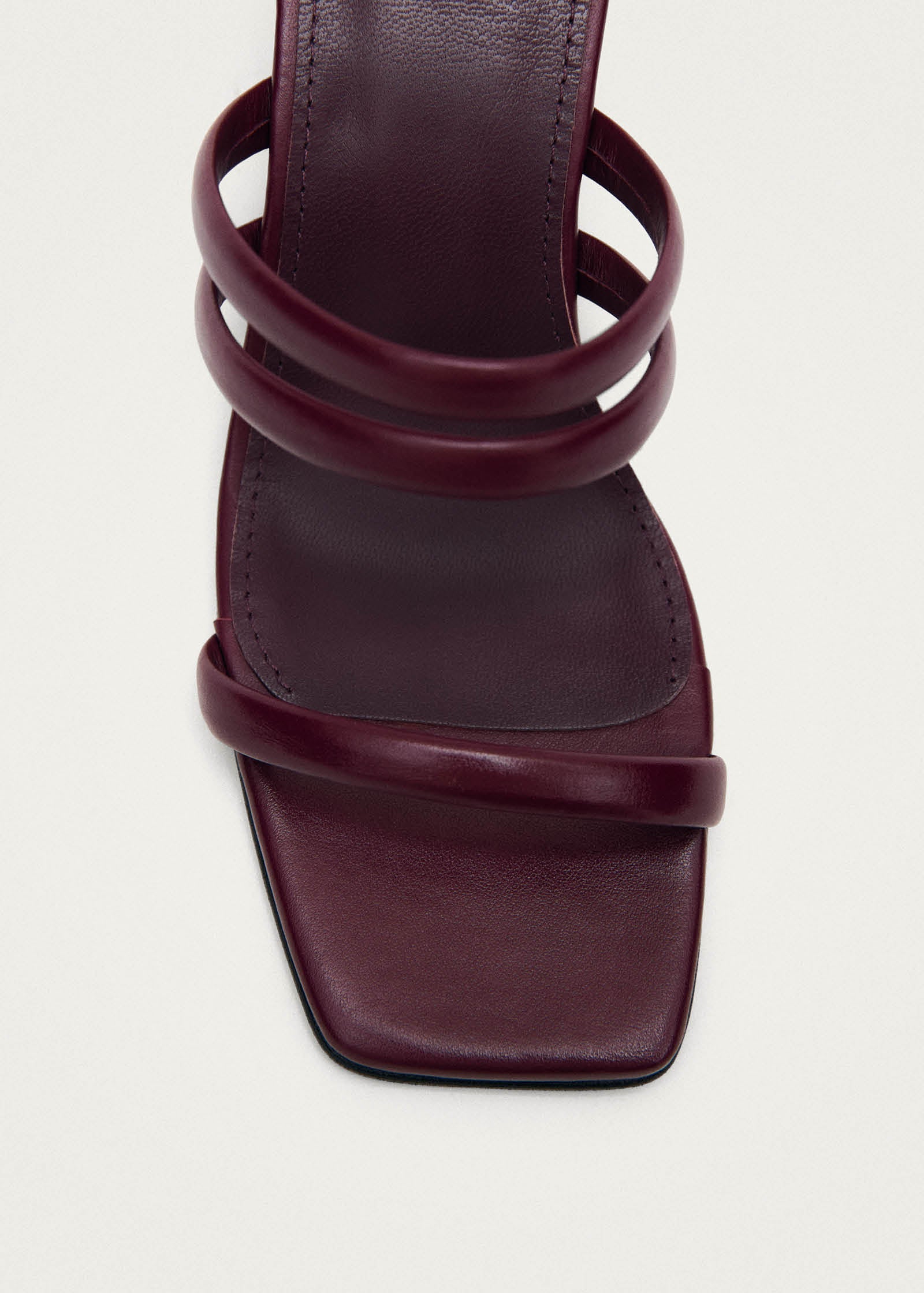 Indiana Bare Burgundy Leather Sandals