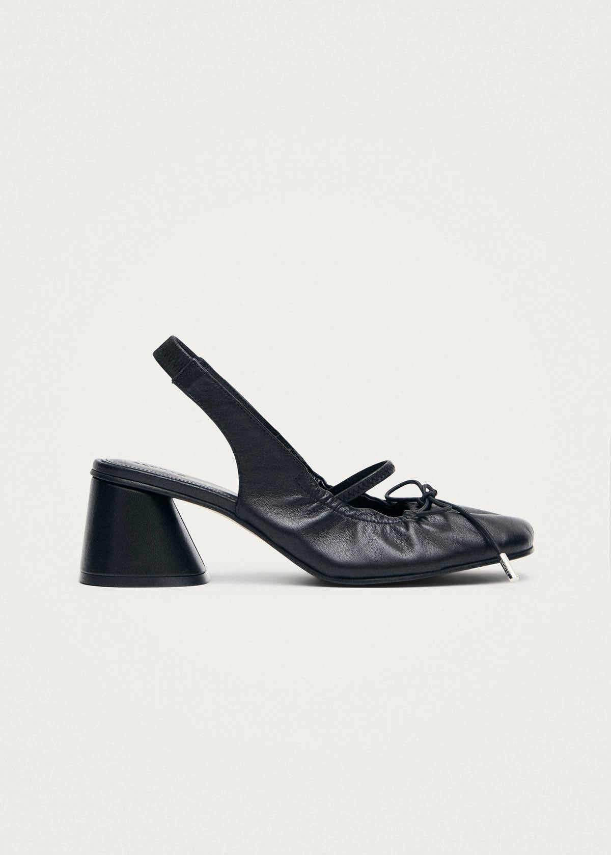 Marly Black Leather Pumps