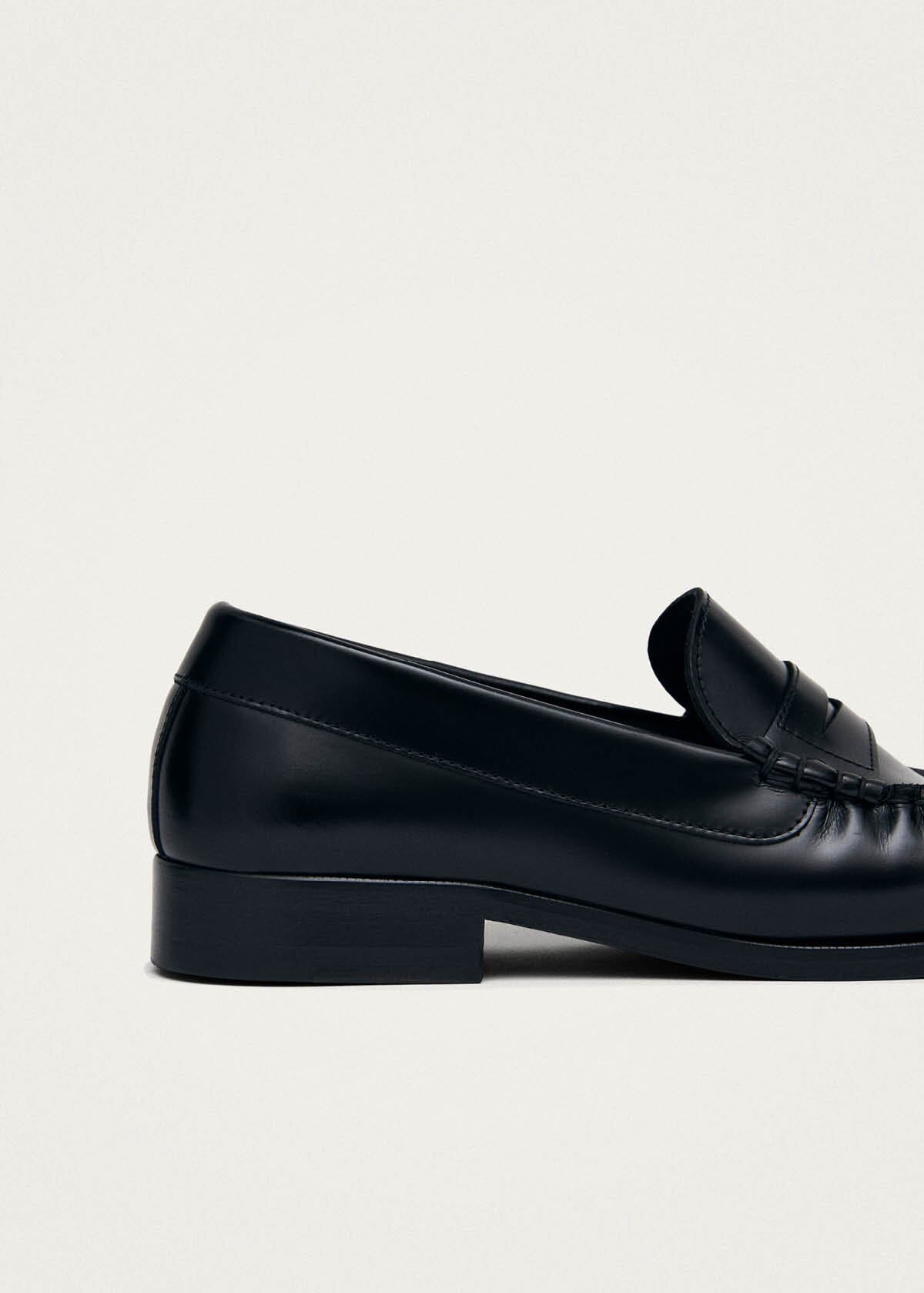 Rivet Black Leather Loafers Loafers ALOHAS