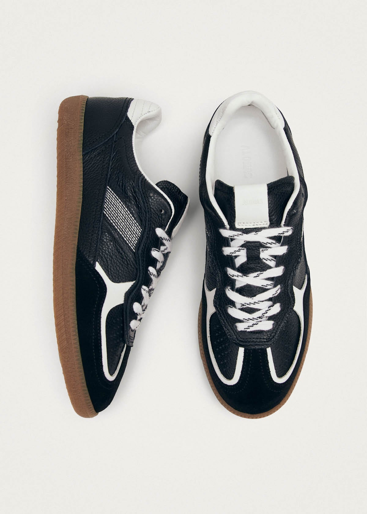 Tb.490 Rife Grain Black & White Leather Sneakers