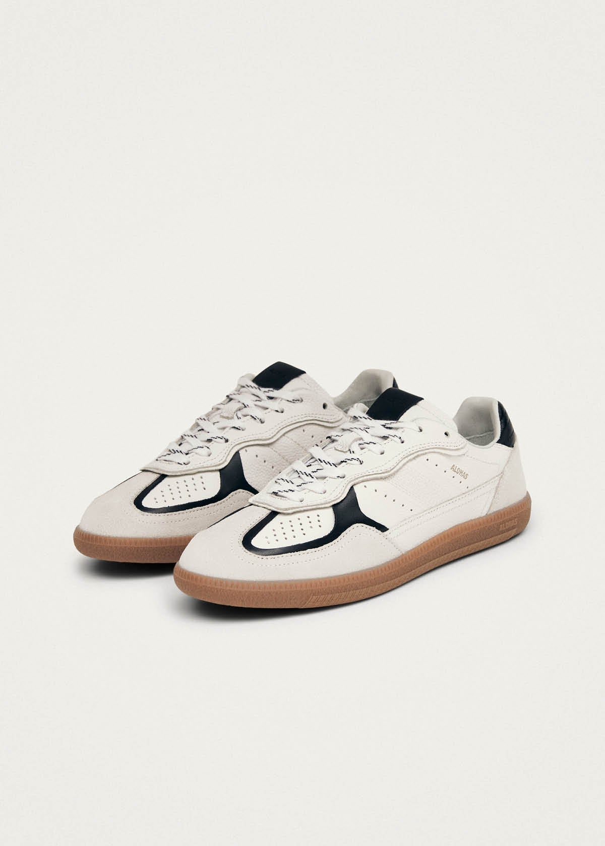 Tb.490 Rife Grain White Black Leather Sneakers