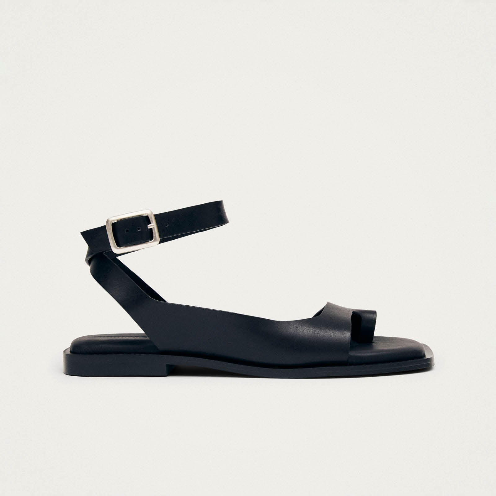 Tebas Black Leather Sandals