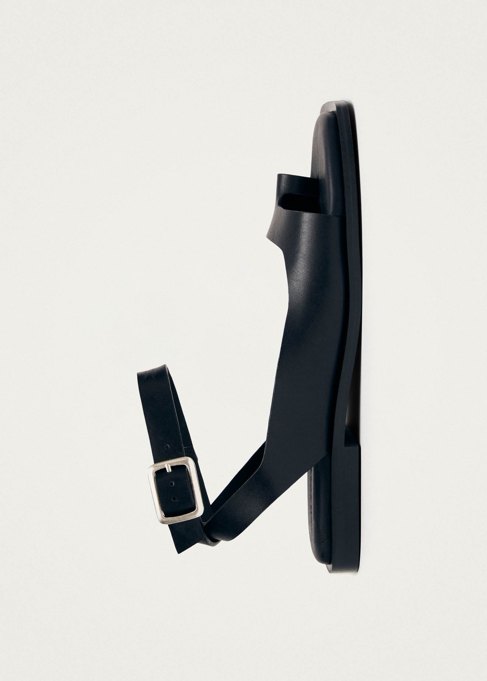 Tebas Black Leather Sandals